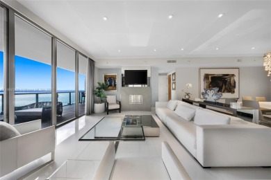 Beach Condo For Sale in Bal Harbour, Florida