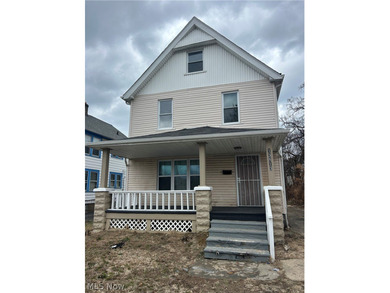 Beach Home For Sale in Cleveland, Ohio