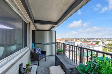 Beach Home Sale Pending in Long Beach, New York