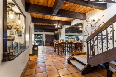 Beach Townhome/Townhouse For Sale in Miami, Florida