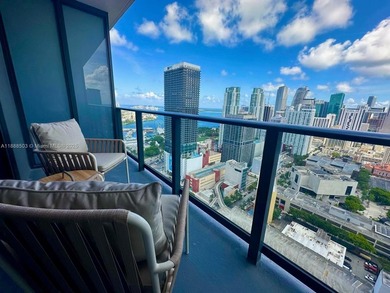 Beach Condo For Sale in Miami, Florida