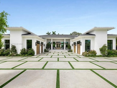 Beach Home For Sale in Palmetto Bay, Florida