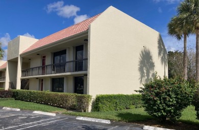 Beach Condo For Sale in West Palm Beach, Florida