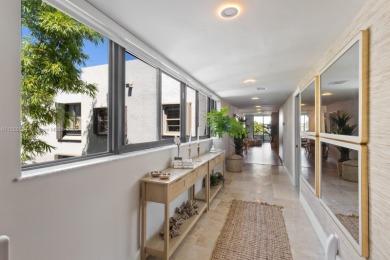 Beach Condo For Sale in Key Biscayne, Florida