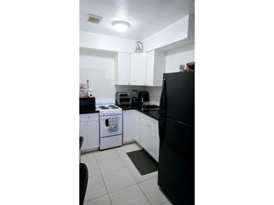 Beach Condo For Sale in Hollywood, Florida