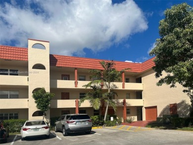 Beach Condo For Sale in Sunrise, Florida