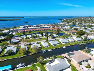 Beach Condo For Sale in Bradenton, Florida