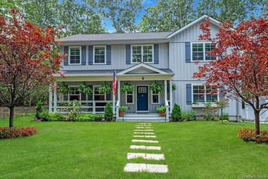 Beach Home For Sale in Southold, New York