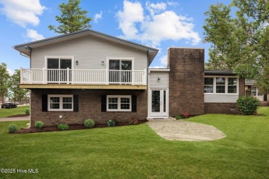 Beach Home For Sale in New Bern, North Carolina