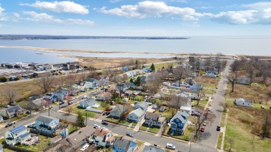 Beach Home For Sale in West Haven, Connecticut