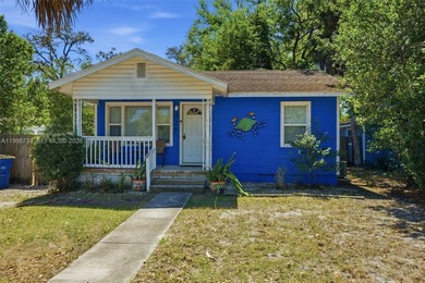 Beach Home For Sale in Clearwater, Florida