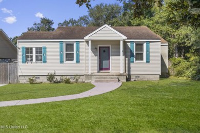 Beach Home For Sale in Long Beach, Mississippi