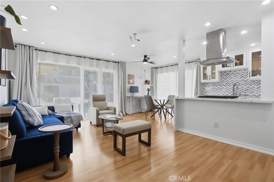 Beach Condo For Sale in Hermosa Beach, California