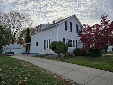 Beach Home Sale Pending in Erie, Pennsylvania