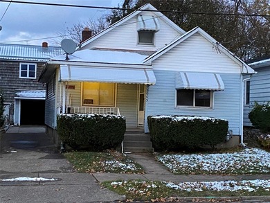 Beach Home For Sale in Erie, Pennsylvania