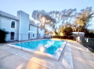 Beach Condo For Sale in Niceville, Florida