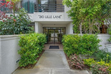 Beach Condo Sale Pending in Newport Beach, California