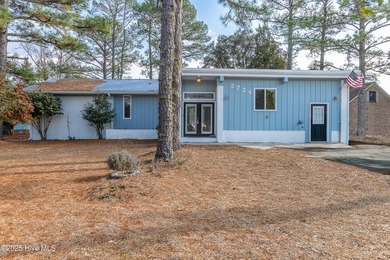 Beach Home For Sale in New Bern, North Carolina