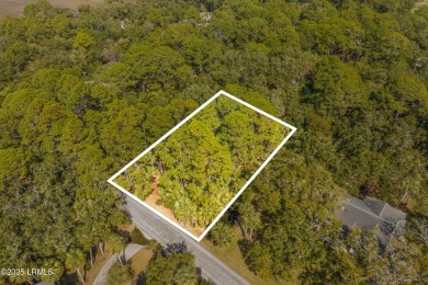 Beach Lot Active Under Contract in Fripp Island, South Carolina