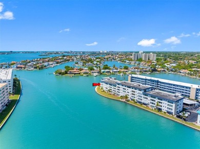 Beach Condo For Sale in Gulfport, Florida