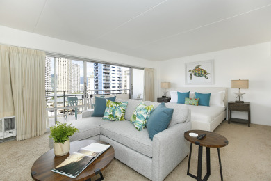 Vacation Rental Beach Condo in Honolulu, Hawaii