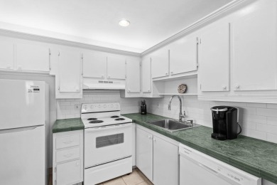 Beach Condo For Sale in Delray Beach, Florida