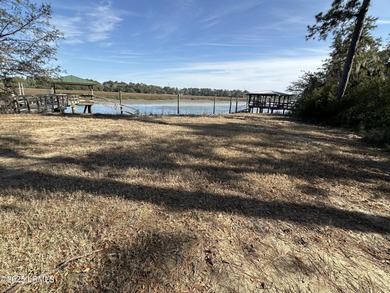 Beach Lot For Sale in Beaufort, South Carolina