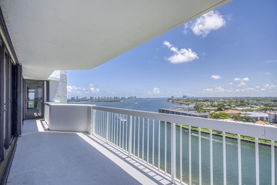 Beach Condo For Sale in North Palm Beach, Florida