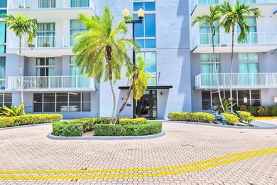 Beach Condo For Sale in Hollywood, Florida