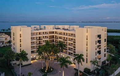 Beach Condo For Sale in Longboat Key, Florida