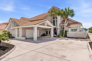 Beach Home For Sale in Panama City, Florida