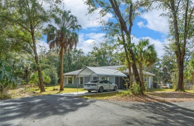 Beach Home For Sale in Crystal River, Florida