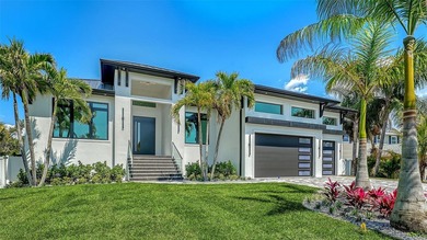 Beach Home For Sale in Sarasota, Florida