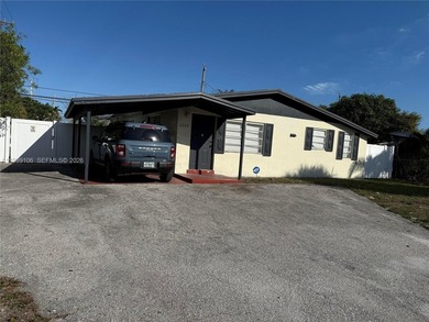 Beach Home Sale Pending in Pompano Beach, Florida