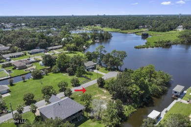 Beach Lot Sale Pending in Gulfport, Mississippi