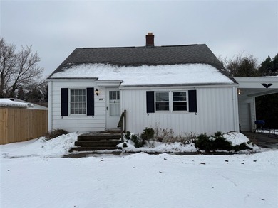 Beach Home For Sale in Erie, Pennsylvania