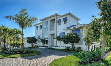 Beach Home For Sale in Sarasota, Florida