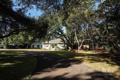 Beach Home For Sale in Gulf Shores, Alabama