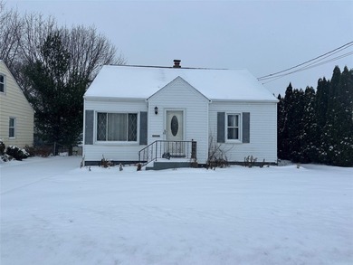 Beach Home For Sale in Erie, Pennsylvania