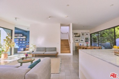 Beach Home For Sale in Venice, California