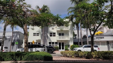 Beach Condo For Sale in Miami Beach, Florida