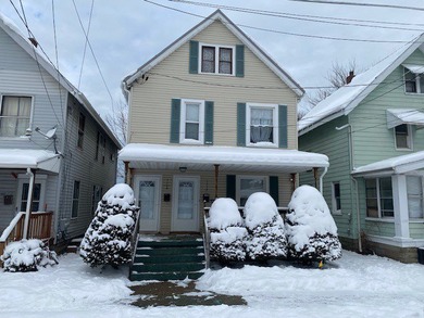 Beach Home Sale Pending in Erie, Pennsylvania