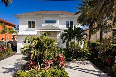 Beach Home For Sale in Bradenton, Florida