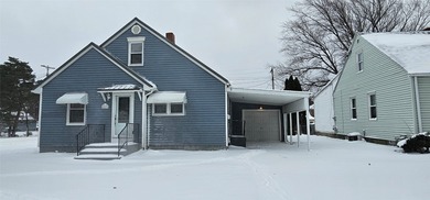 Beach Home Sale Pending in Erie, Pennsylvania