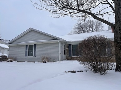 Beach Condo For Sale in Erie, Pennsylvania