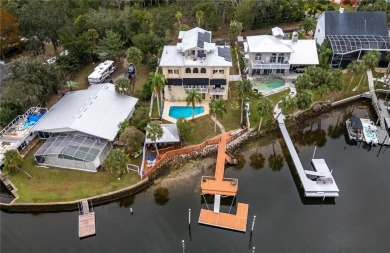 Beach Home For Sale in Crystal River, Florida