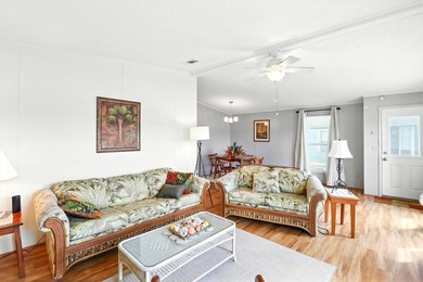 Beach Home For Sale in Crystal River, Florida