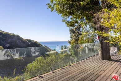 Beach Home For Sale in Pacific Palisades, California