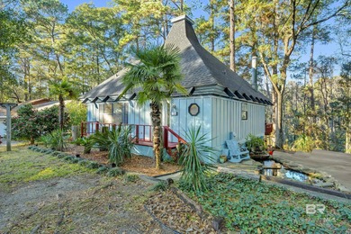 Beach Home Sale Pending in Daphne, Alabama