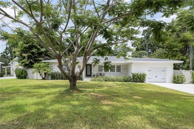Beach Home Active Under Contract in Vero Beach, Florida
